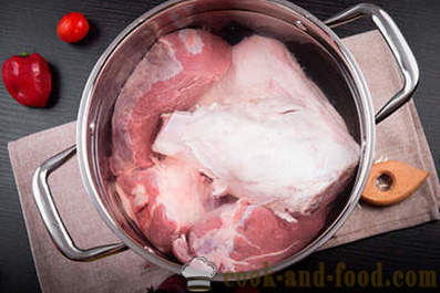 Tasty jellied svinekjøtt ben og oksekjøtt