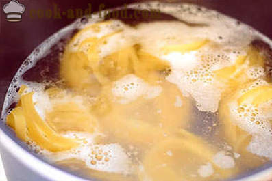 Fettuccine pasta med reker i en kremaktig saus
