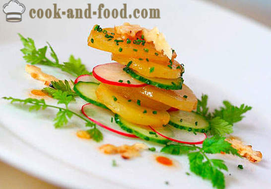 Vegetabilsk potetsalat med agurk og reddik oppskrift