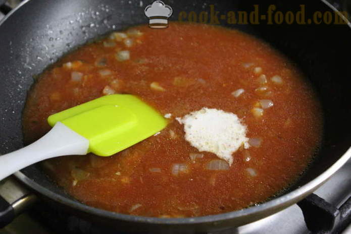 Spaghetti med tunfisk hermetisert i tomat-fløtesaus - både deilig å koke spaghetti, en trinnvis oppskrift bilder