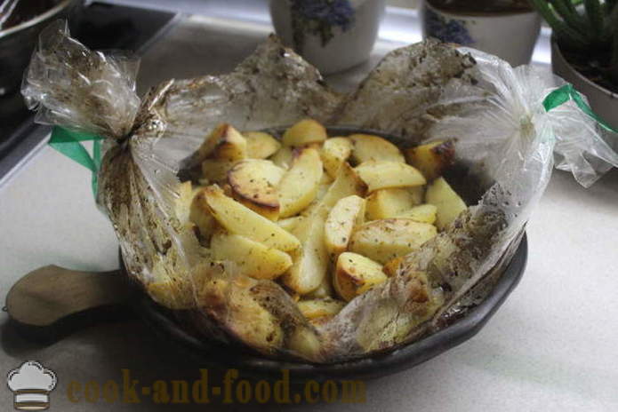 Bakte poteter med honning og sennep i ovnen - så deilig å koke potetene i hullet, steg for steg oppskrift med phot