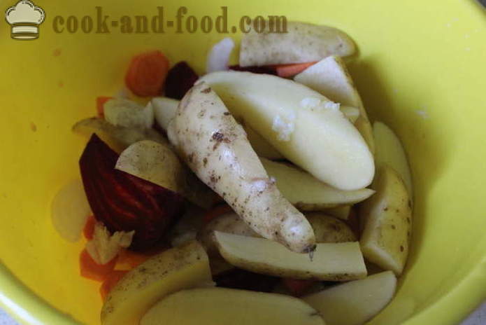 Stekte grønnsaker i ovnen - som bakte grønnsaker i folie riktig og velsmakende i ovnen, med en trinnvis oppskrift bilder
