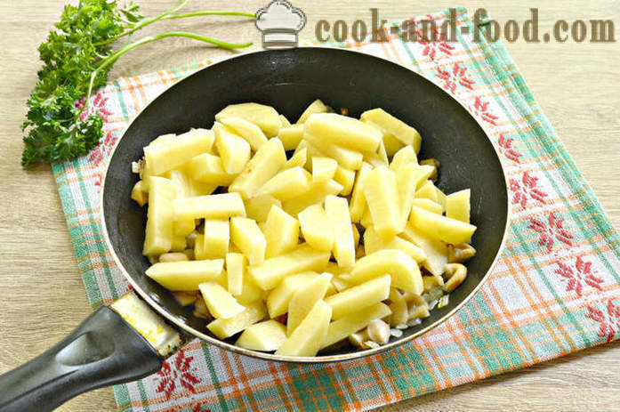 Poteter med sopp i rømme - hvordan å lage sopp med poteter og rømme i en gryte, med en trinnvis oppskrift bilder