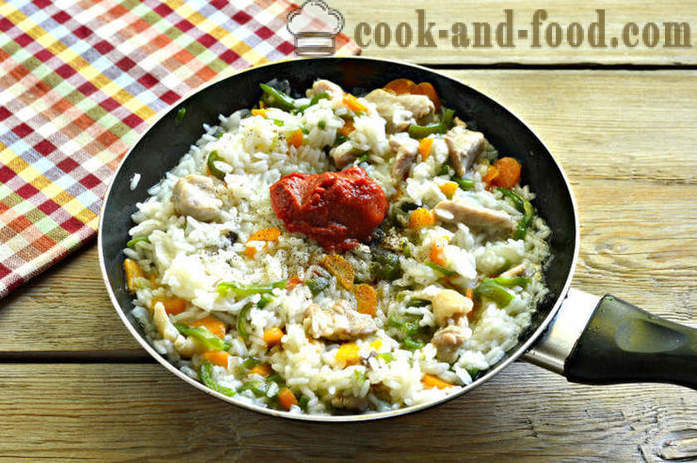 Ris med grønnsaker og kylling - begge deilig kylling koke ris i en stekepanne, en trinnvis oppskrift bilder