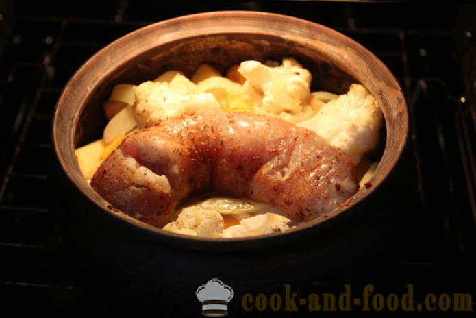 Unge poteter i en gryte med pølse og grønnsaker - hvordan å lage en stek i ovnen unge poteter, en trinnvis oppskrift bilder
