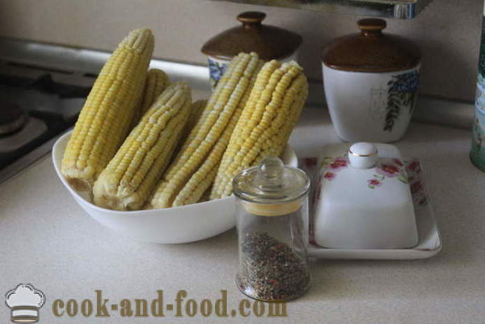 Corn bakt i ovnen i folie - hvordan å lage maiskolbe i ovnen, med en trinnvis oppskrift bilder