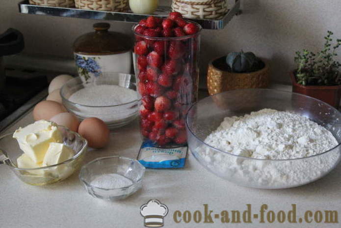Svamp bær terte Charlotte pie - hvordan å lage et bær terte i ovnen, med en trinnvis oppskrift bilder