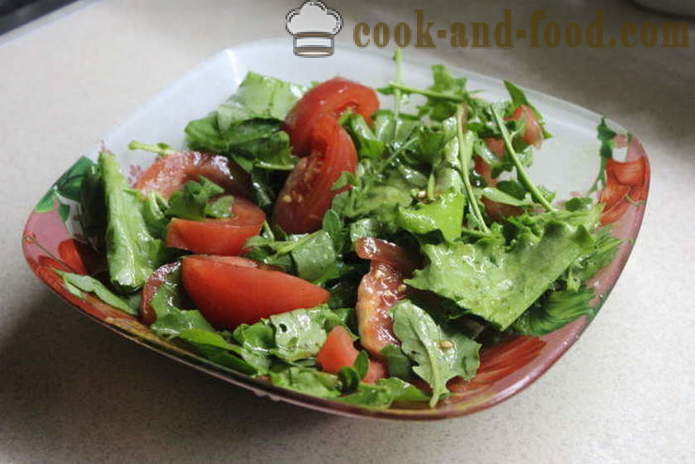 Deilig salat med arugula og tomater - hvordan å forberede en salat av arugula, en trinnvis oppskrift bilder