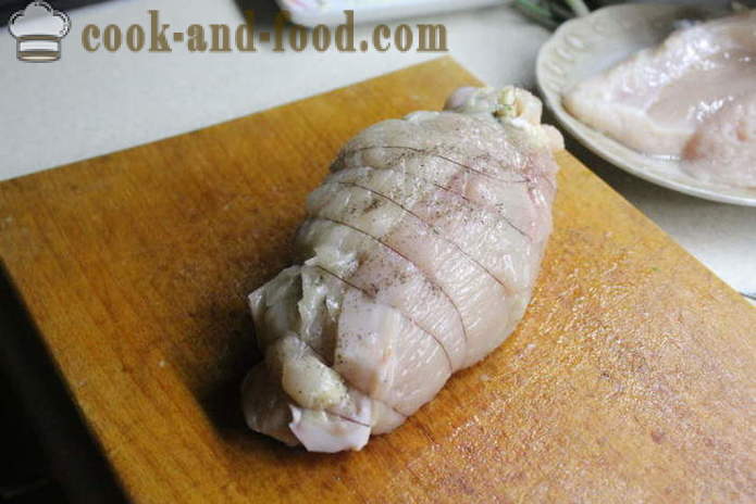 Hjemmelaget kyllingrull fylt med spinat - hvordan å lage ruller av kyllingbryst i ovnen, med en trinnvis oppskrift bilder