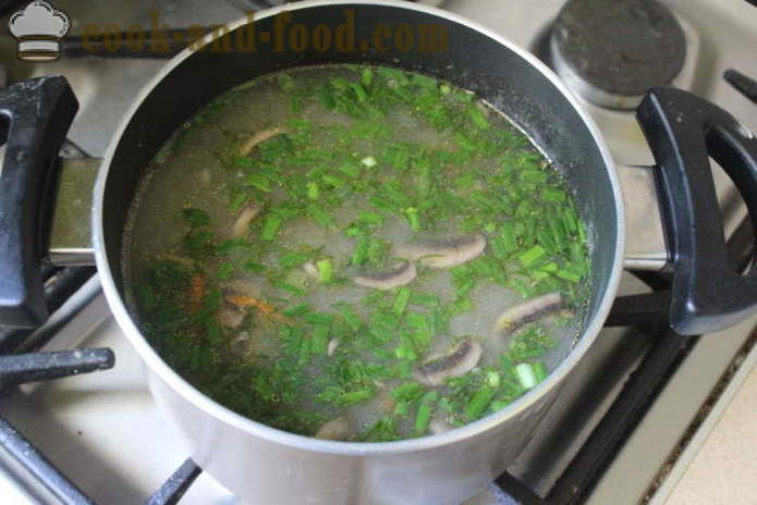 Tsjekkisk potet suppe med sopp - hvordan å lage mat tsjekkisk suppe med sopp, en trinnvis oppskrift bilder
