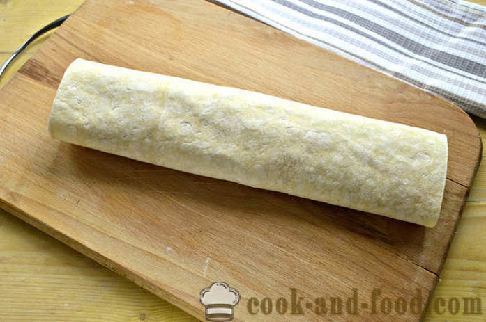 Forrett av pitabrød med pølse - hvordan å lage pitabrød roll fylt med pølse, en trinnvis oppskrift bilder