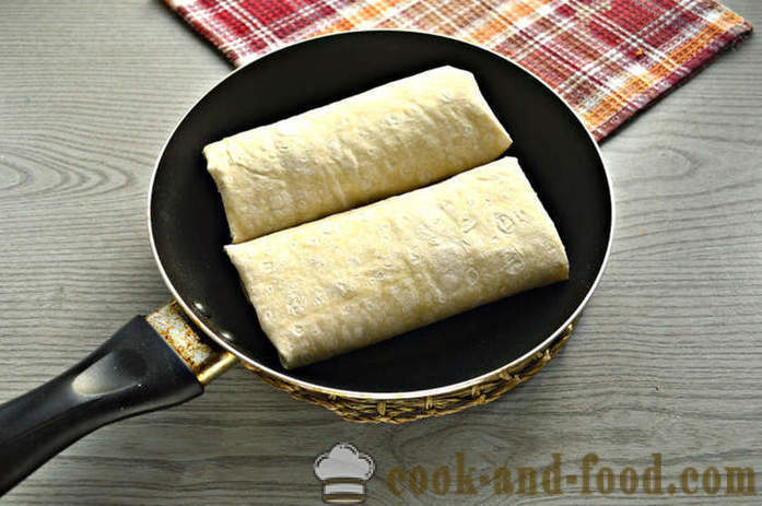 Pølser i pitabrød med ost og majones - hvordan å lage pølse i pitabrød, en trinnvis oppskrift bilder