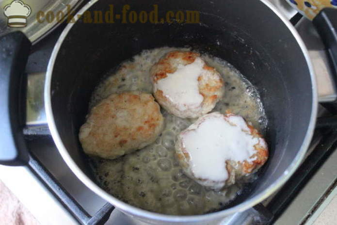 Kjøttboller av hakket kylling med ris og rømme saus - hvordan å lage kjøttkaker fra hakket kylling og ris, med en trinnvis oppskrift bilder