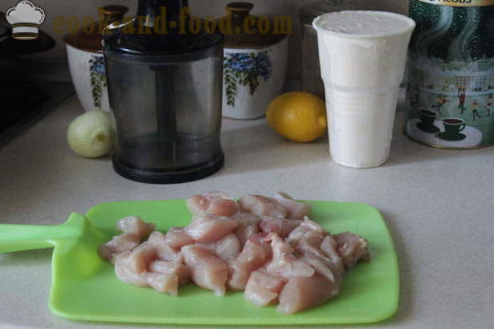 Kjøttboller av hakket kylling med ris og rømme saus - hvordan å lage kjøttkaker fra hakket kylling og ris, med en trinnvis oppskrift bilder