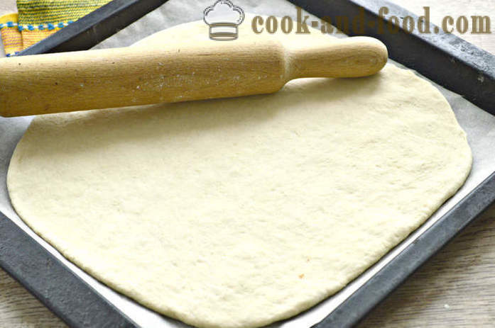 Lean gjær kake med kål - hvordan å bake en meatless kål kaken i ovnen, med en trinnvis oppskrift bilder