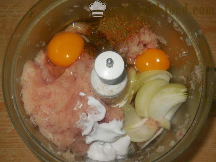Kylling gryte i ovnen - hvordan å lage en gryte med hakket kylling med ris, en trinnvis oppskrift bilder