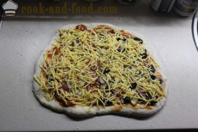 Stromboli - pizza rull med syret deig, hvordan å lage pizza i en rull, en trinnvis oppskrift bilder