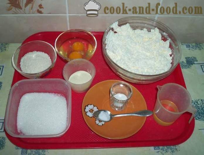 Kosttilskudd kokos ost kaker uten hvetemel - hvordan å gjøre kosten curd ost pannekaker med semulegryn, steg for steg oppskrift bilder