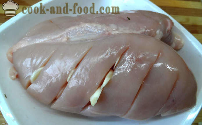 Larded bryst av kylling i øl - hvordan å lage kyllingbryst i ovnen, med en trinnvis oppskrift bilder