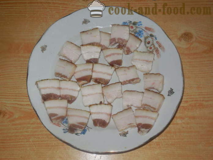 Marinert fett fastfood - hvordan å sylte bacon i potten, med en trinnvis oppskrift bilder