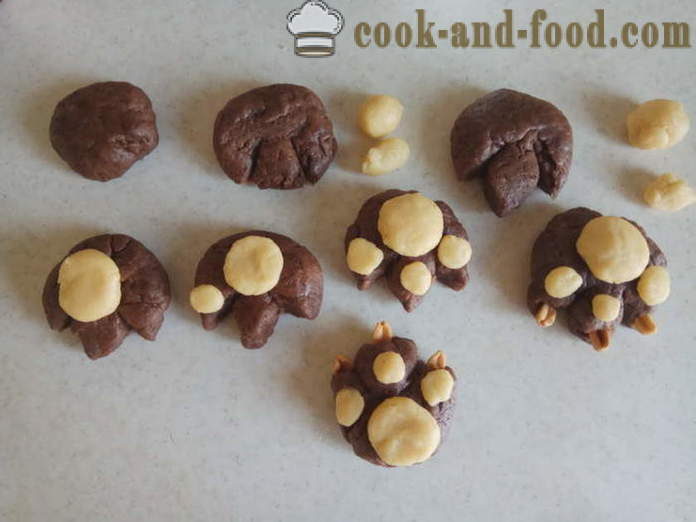 Sjokolade pepperkaker for Halloween - hvordan å lage cookies for Halloween med hendene, trinnvis oppskrift bilder