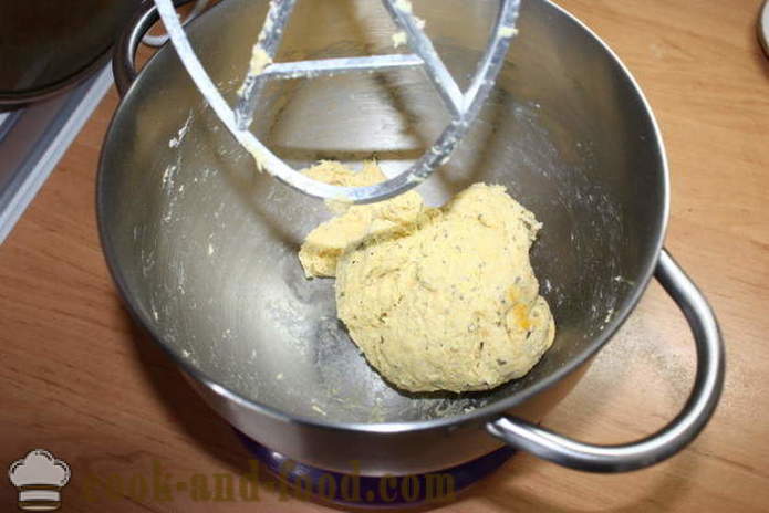 De mest delikate boller i melk uten gjær - hvordan å bake muffins i ovnen med kjøtt, en trinnvis oppskrift bilder