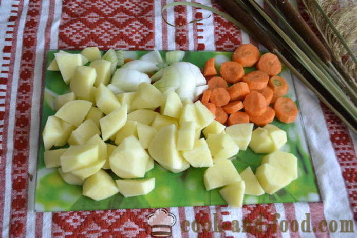 Deilig grønnsakssuppe med røkt kjøtt - hvordan å lage grønnsakssuppe, en trinnvis oppskrift bilder