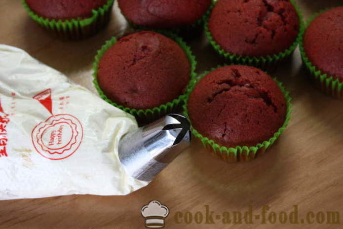 Røde og hvite cupcakes - hvordan å lage red velvet cupcakes hjemme, steg for steg oppskrift bilder