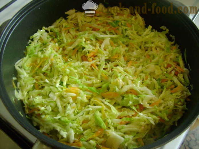 Gryte av kål og squash - hvordan å lage en gryte av zucchini og kål i ovnen, med en trinnvis oppskrift bilder