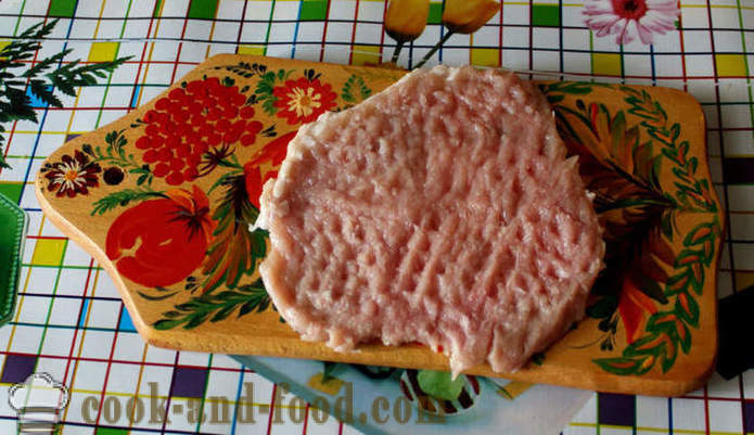 Svinekoteletter med ost batter - hvordan å lage svinekoteletter i en stekepanne, en trinnvis oppskrift bilder