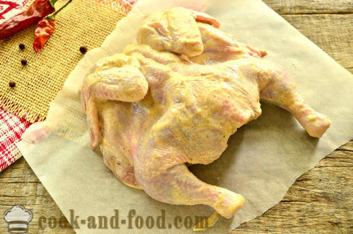 Hel kylling bakt i folie i ovnen - hvordan du koker en kylling i ovnen i folie, med en trinnvis oppskrift bilder