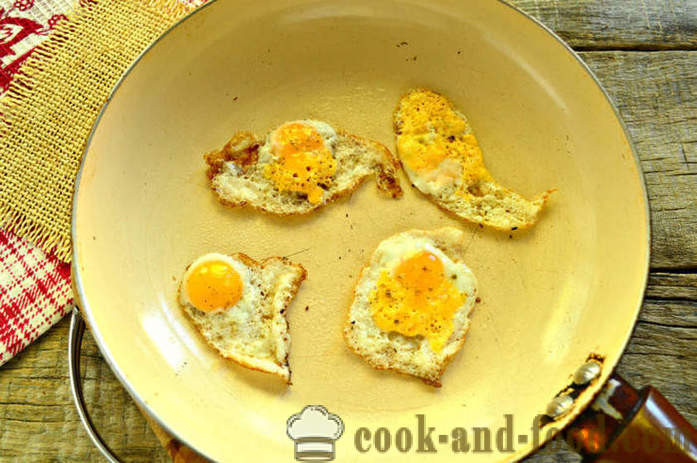 French toast med egg og grønnsaker på en stekepanne - hvordan å lage en toast med et egg til frokost, en trinnvis oppskrift bilder