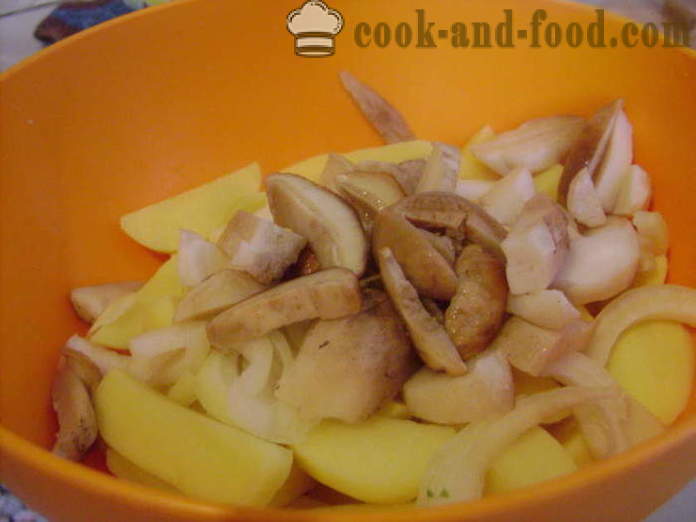 Poteter bakt i ovnen med sopp og rømme - hvor deilig bakte poteter i ovnen, med en trinnvis oppskrift bilder