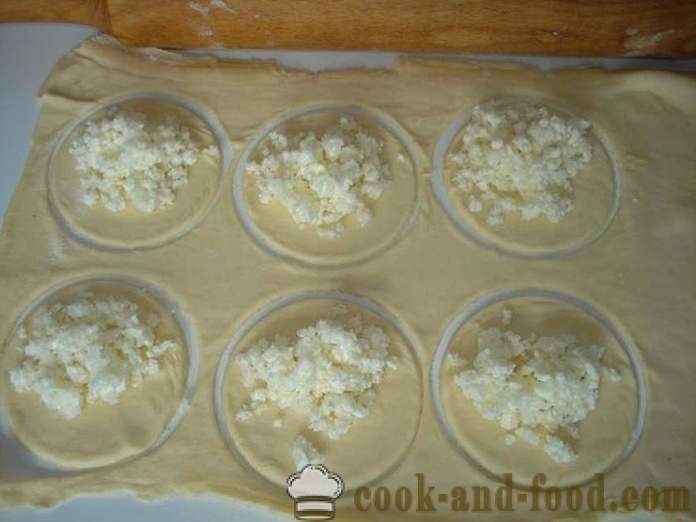 Sochniki med cottage cheese butterdeig - hvordan å bake sochniki med cottage cheese butterdeig, en trinnvis oppskrift bilder