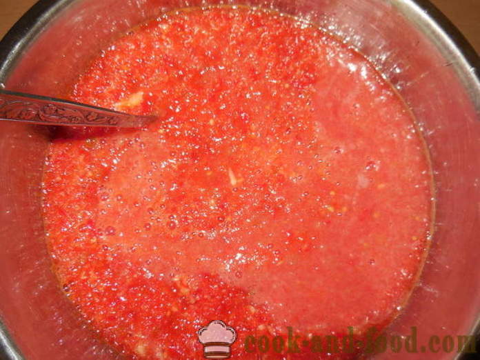 Adjika velsmakende tomat, bjelle og chilipepper uten matlaging - hvordan du koker Adjika pepper og tomater
