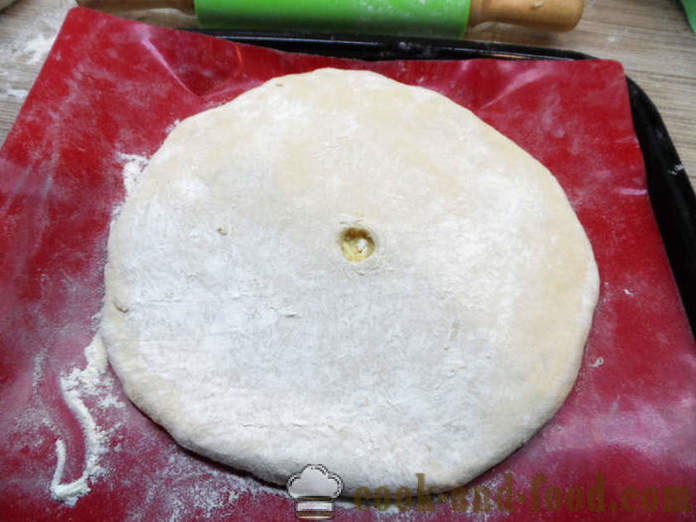 Deilig Ossetian pies med forskjellige fyllinger - hvordan å lage mat Ossetian paier hjemme, steg for steg oppskrift bilder