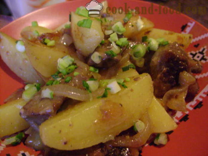 Leveren med poteter i en gryte - hvordan å lage mat biff lever med poteter, en trinnvis oppskrift bilder
