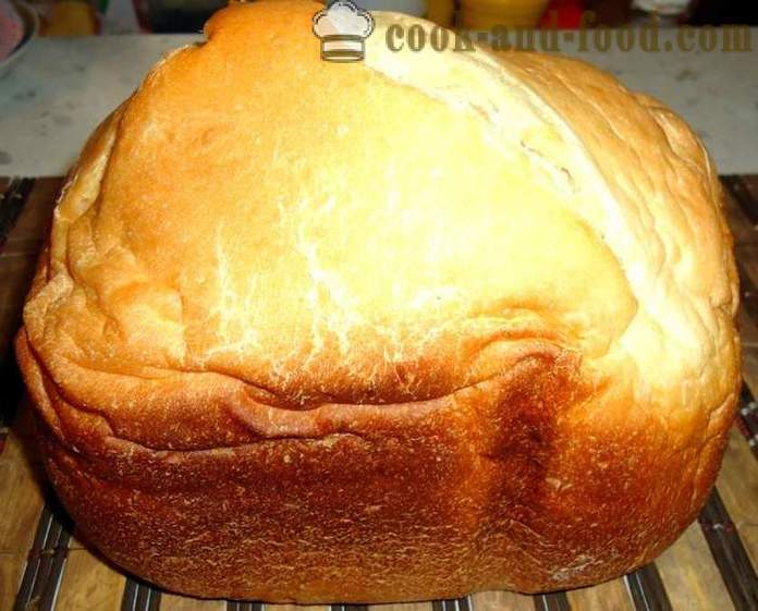 Enkel hjemmelaget brød i brødbakemaskinen - hvordan å bake brød i brød maker hjemme, trinnvis oppskrift bilder