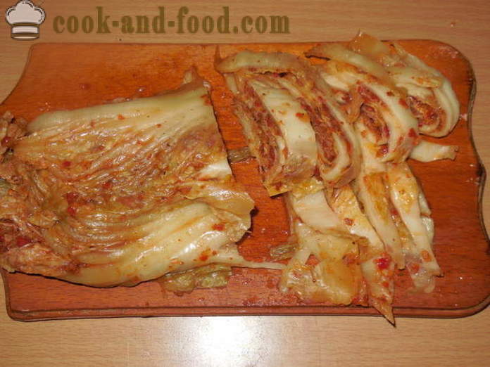 Svinekjøtt med kimchi på koreansk - kimchi som en stek med kjøtt, en trinnvis oppskrift bilder