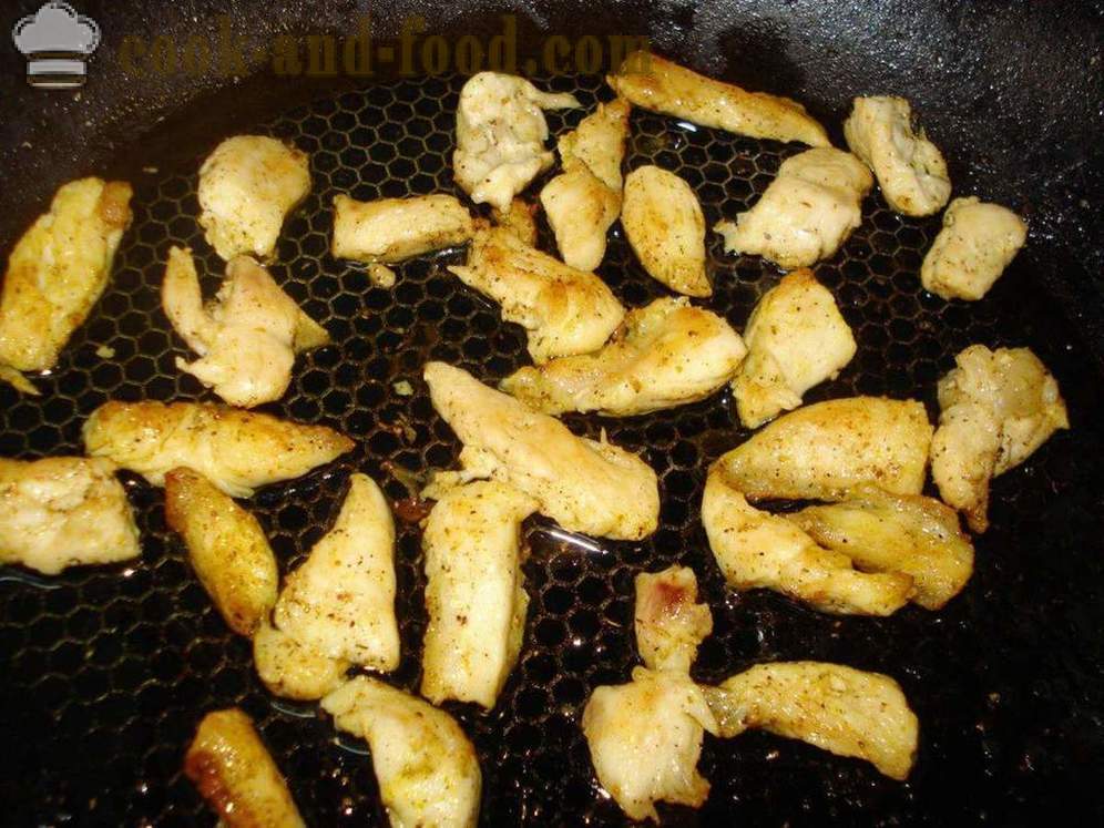 Ertesuppe med kylling og krutonger - hvordan du koker ertesuppe med kylling og smeltet ost, en trinnvis oppskrift bilder