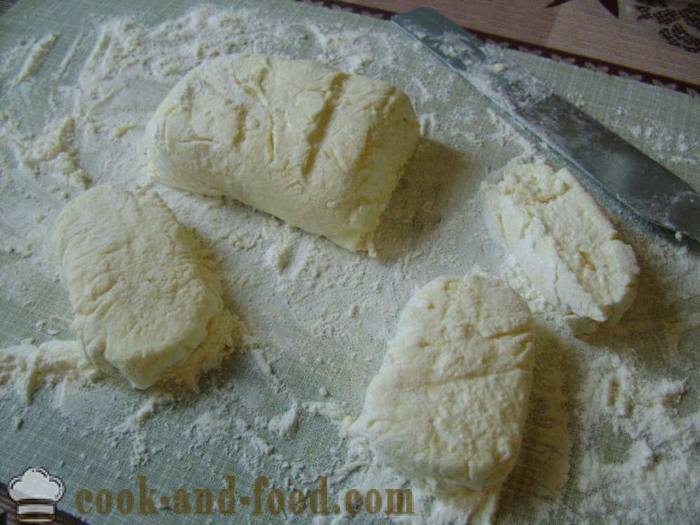 Ostemasse ost kaker uten natron - hvordan å lage ostemasse ost pannekaker i en stekepanne, en trinnvis oppskrift bilder