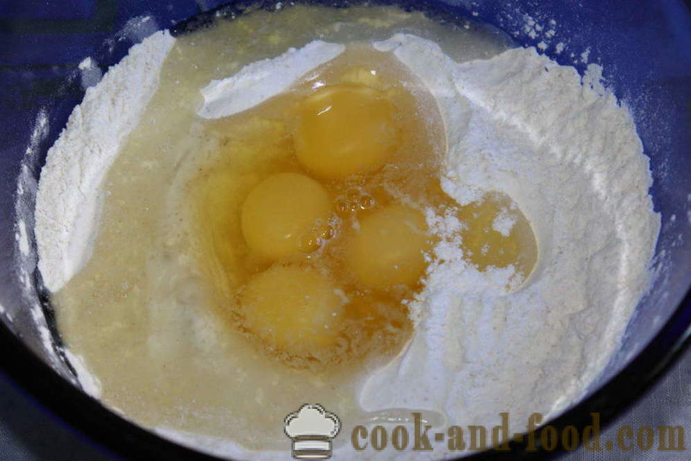 Hjemmelaget eggenudler uten vann - hvordan å lage nudler for suppe på eggene, trinnvis oppskrift bilder