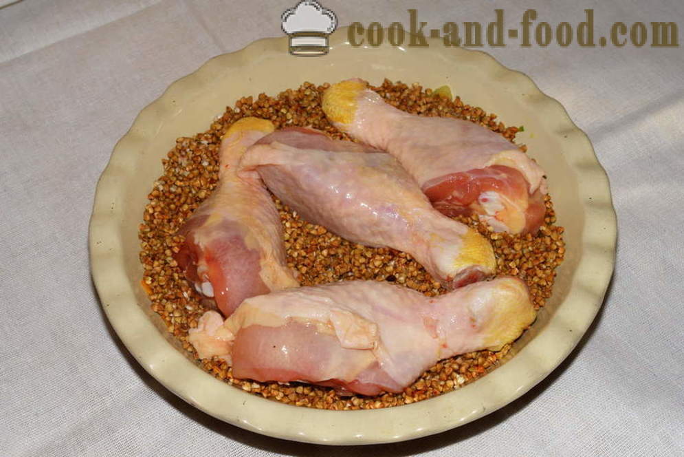 Bokhvete bakt kylling i ovnen - hvordan å lage kylling med bokhvete i ovnen, med en trinnvis oppskrift bilder