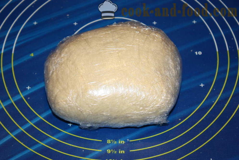 Gjær butterdeig croissant - hvordan å lage butterdeig croissant, en trinnvis oppskrift bilder