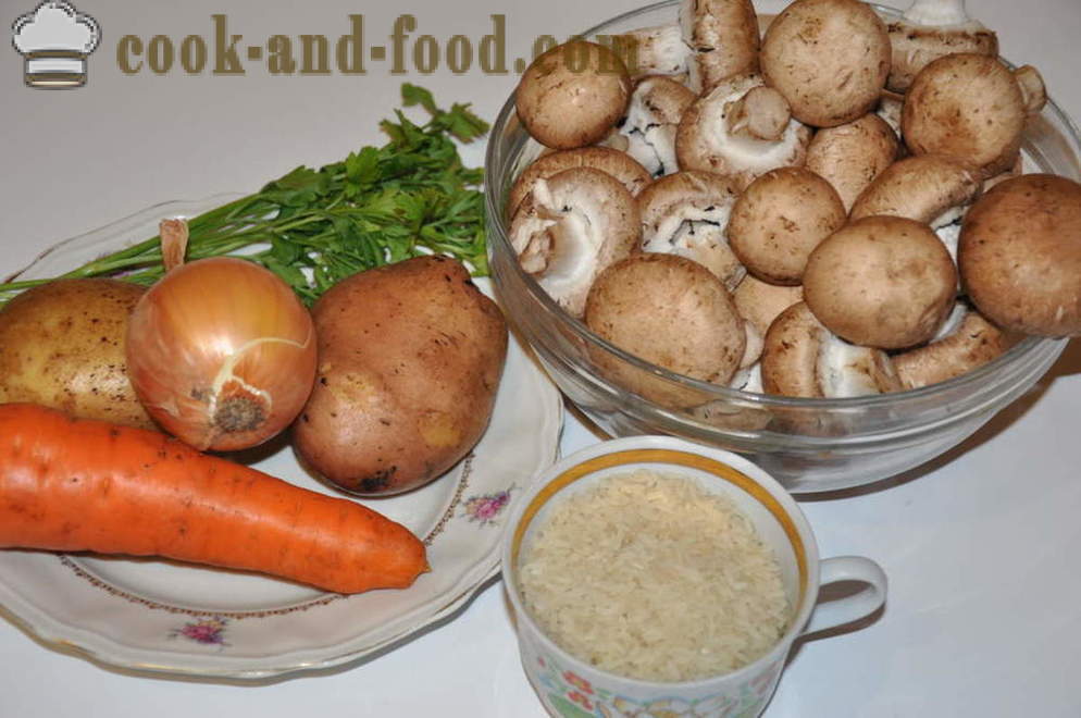 Deilig soppsuppe med sopp - Hvordan koke soppsuppe med sopp, en trinnvis oppskrift bilder