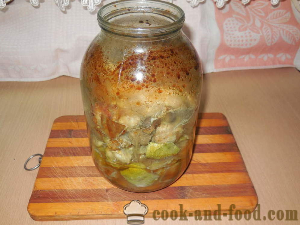Stekt kylling i potten i ovnen i sin egen juice - hvordan å bake kylling i potten med grønnsaker, en trinnvis oppskrift bilder