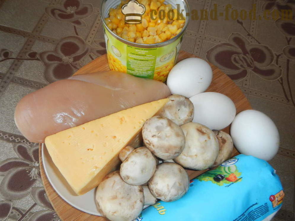 Salat lag: kylling, sopp, ost og egg - hvordan å legge ut en salat lag, en trinnvis oppskrift bilder
