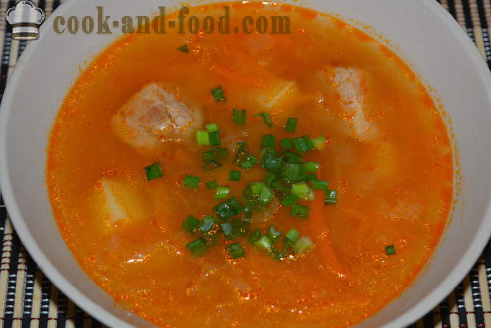 Sur suppe av surkål med kjøtt multivarka - hvordan du koker suppe av surkål i multivarka, trinnvis oppskrift bilder
