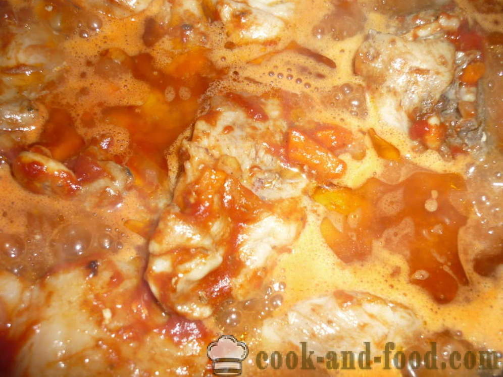 Stekt kylling i tomatsaus - både deilig å koke kylling lapskaus, en trinnvis oppskrift bilder