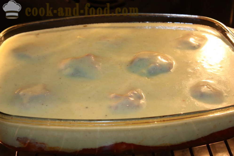 Kjøttboller av kjøttdeig og ris i tomat og fløtesaus - hvordan å lage kjøttboller med saus i ovnen, med en trinnvis oppskrift bilder